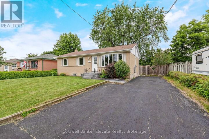 Property Photo:  39 McGilvray Crescent  ON L7G 1L7 