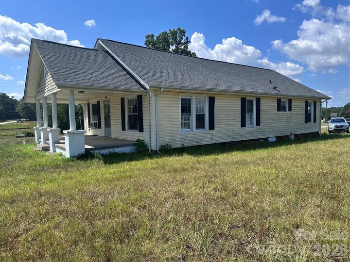 Property Photo:  3190 Warlicks Church Road  NC 28612 