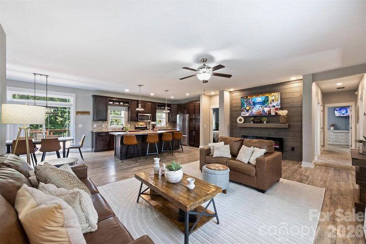 Property Photo: 10943 Harrisburg Road SC 29707