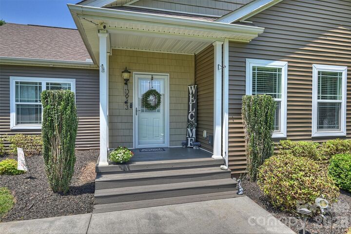 Property Photo: 10943 Harrisburg Road SC 29707