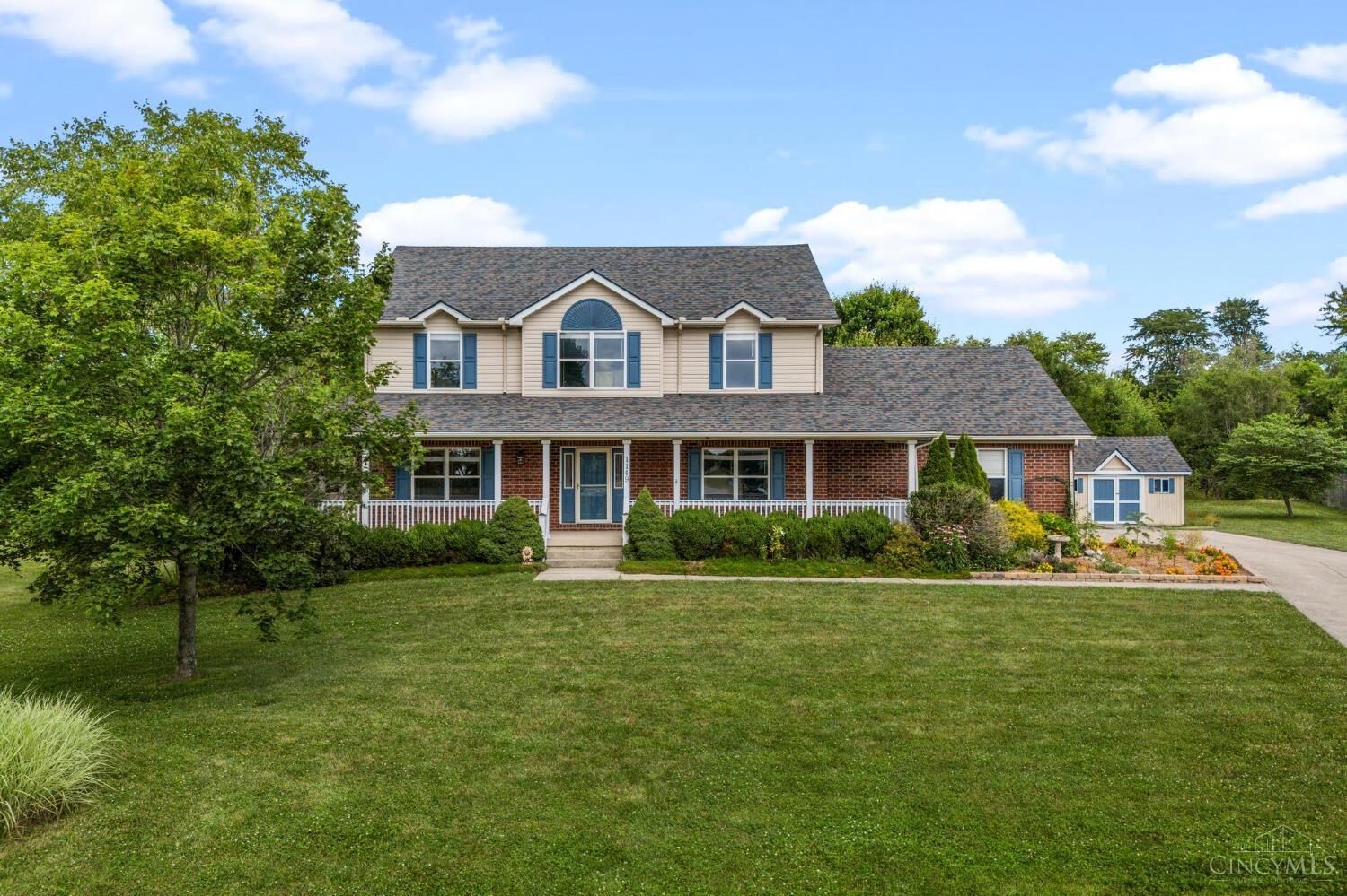 Property Photo:  1149 Apple Blossom Lane  OH 45036 