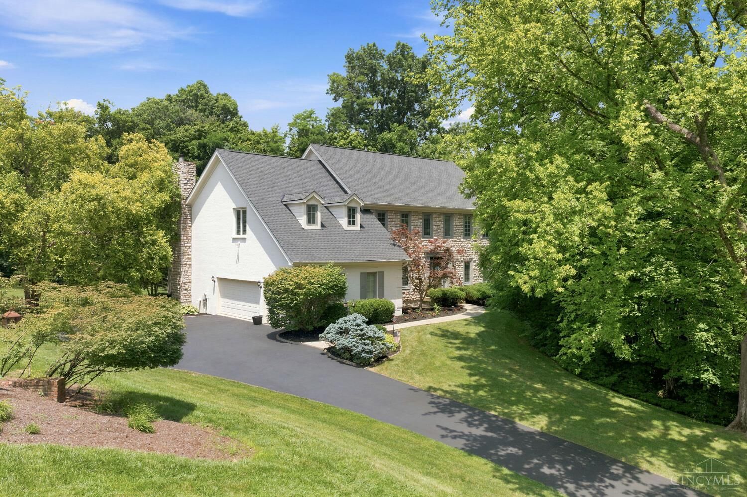 Property Photo:  7156 Ravens Run Road  OH 45244 