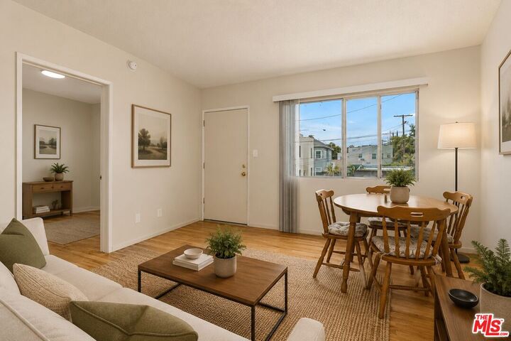 Property Photo:  2321 3rd Ave  CA 90018 