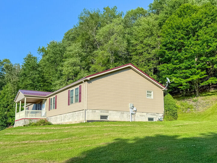 Property Photo: 6237 U.s. 322 PA 15851