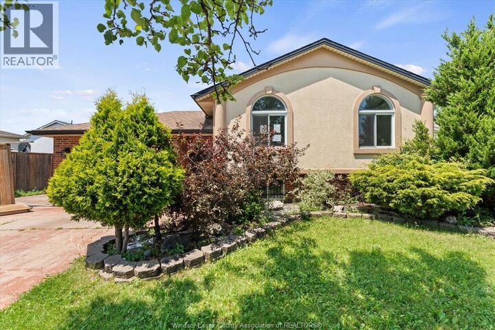 Property Photo: 1320 Hansen Crescent ON N8W 5M8