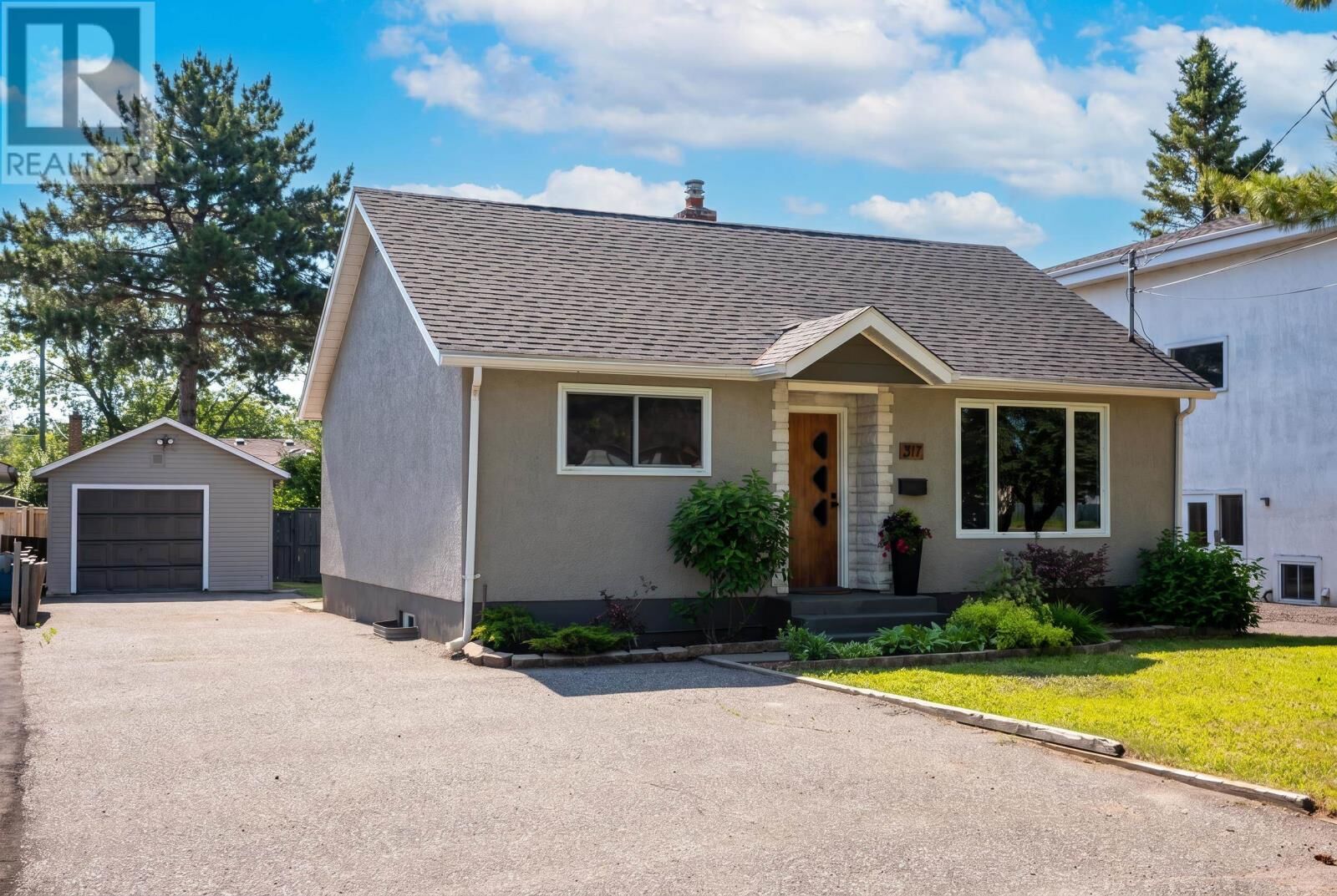 Property Photo: 317 Rockwood Ave. ON P7B 4K8