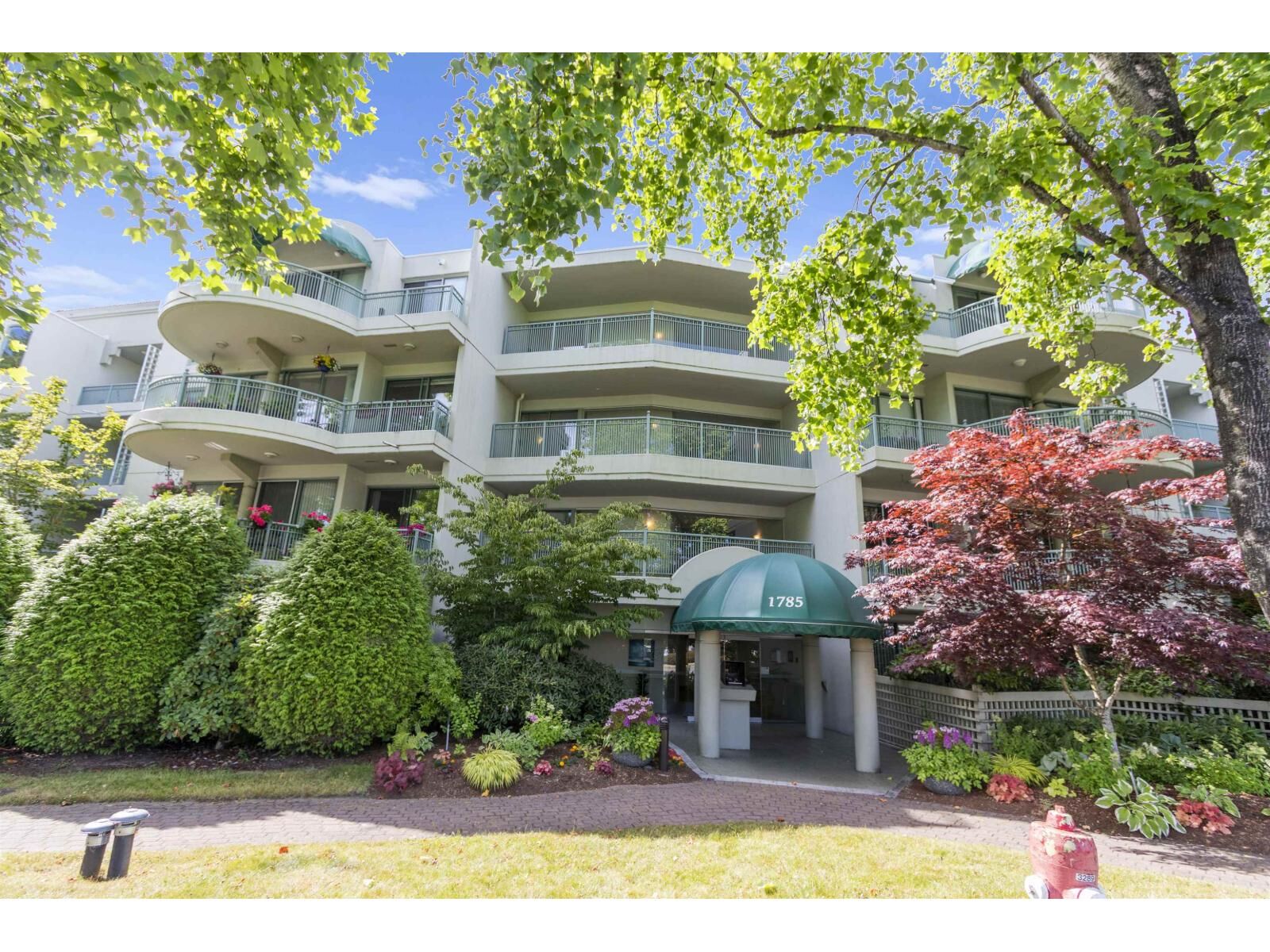 Property Photo: 1785 Martin Drive 112 BC V4A 9T5