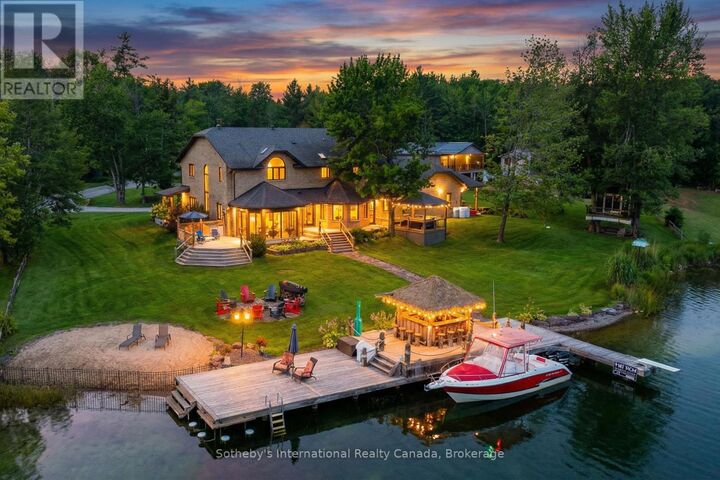 7583 Oak Point Road — photo 1