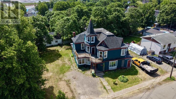 Property Photo:  122 Queen Street  NS B0M 1S0 