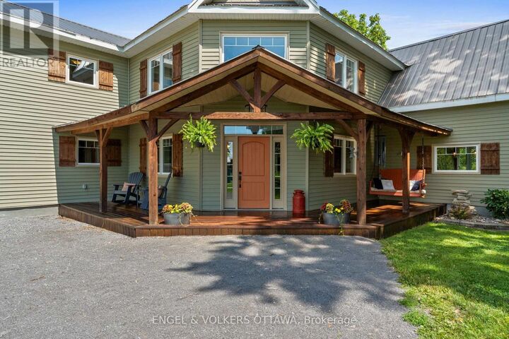 Property Photo:  6548 Carp Road  ON K0A 2H0 