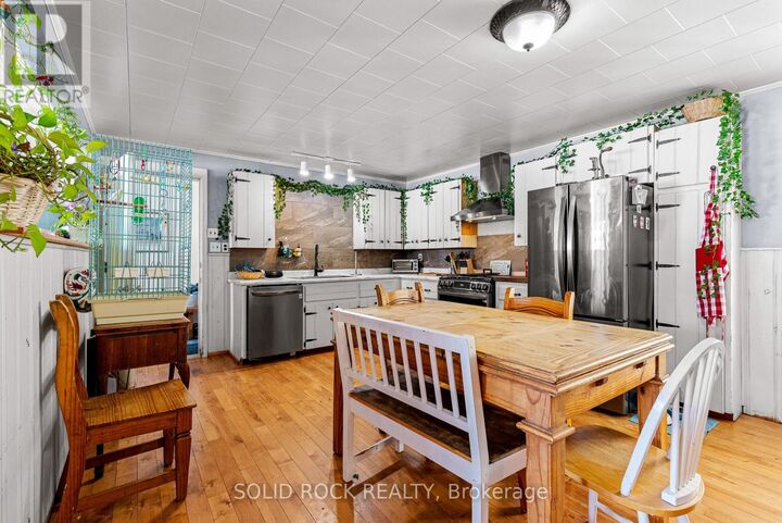 Property Photo: 317 County Road 16 Road ON K0G 1G0