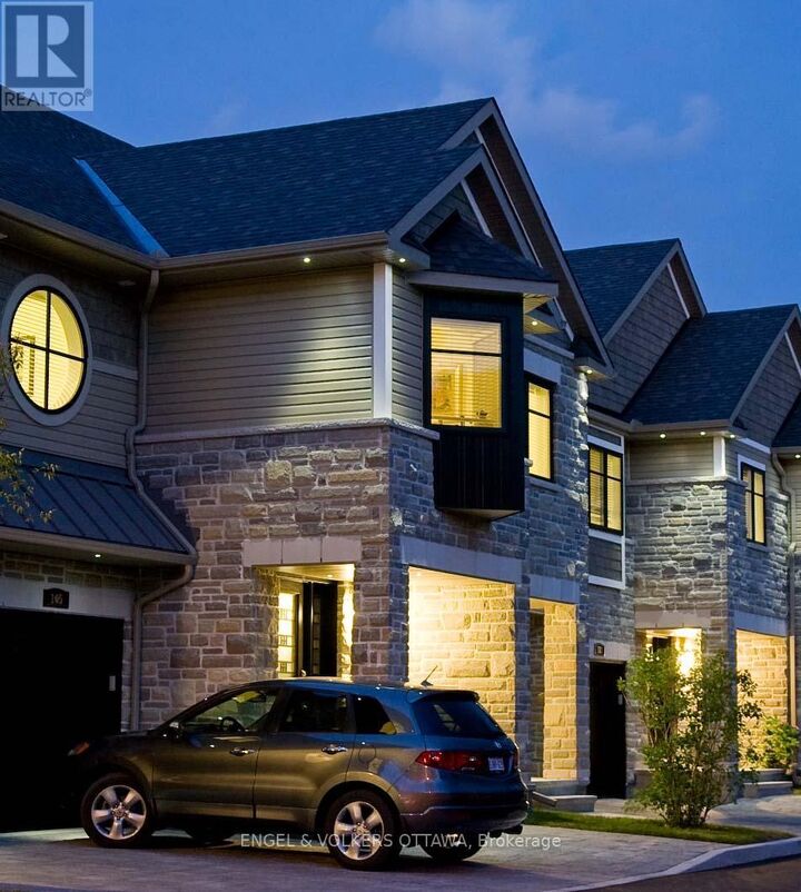 Property Photo: 109 Montauk ON K2C 2B4
