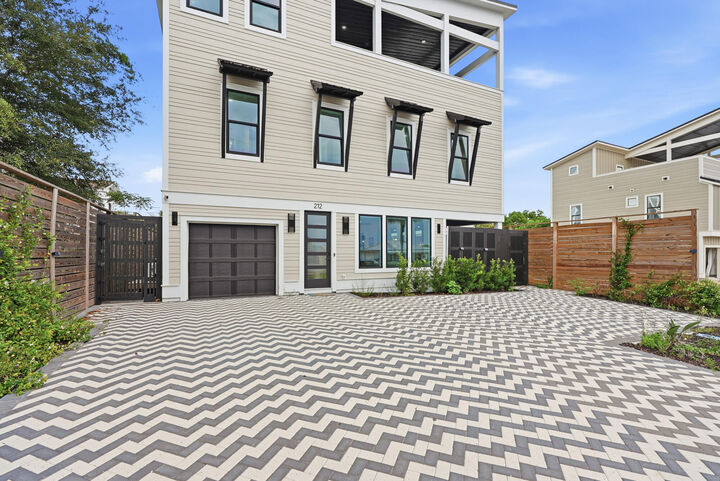 Property Photo: 212 George C Wallace Boulevard FL 32413