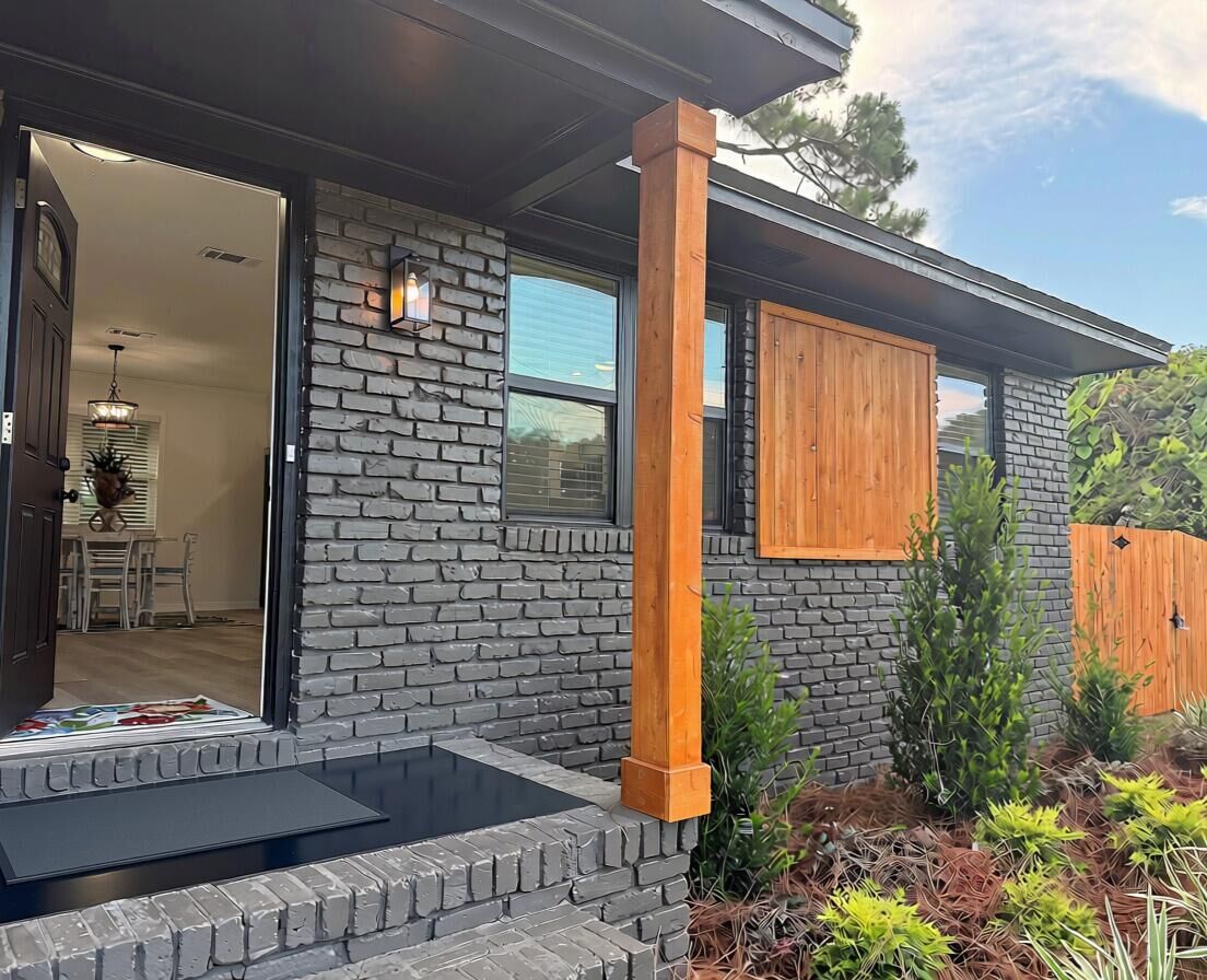 Property Photo: 27 SW Driftwood Parkway FL 32548