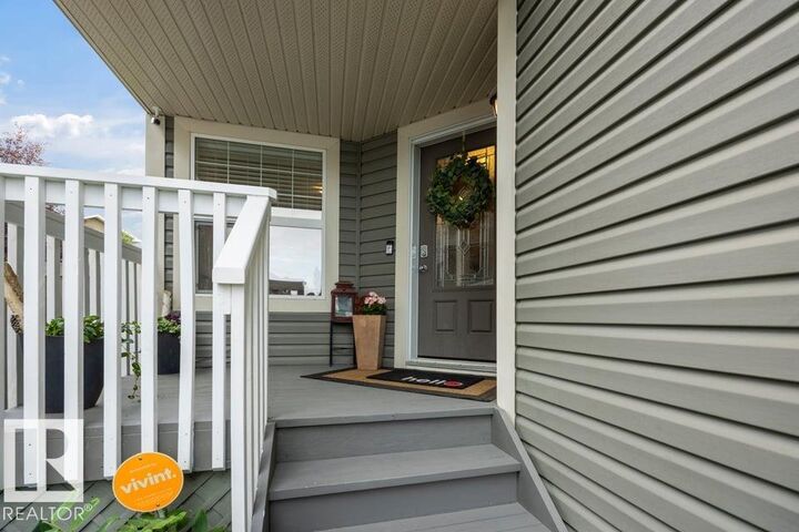 Property Photo: 1028 Appleton Point(E) AB T8H 0G4