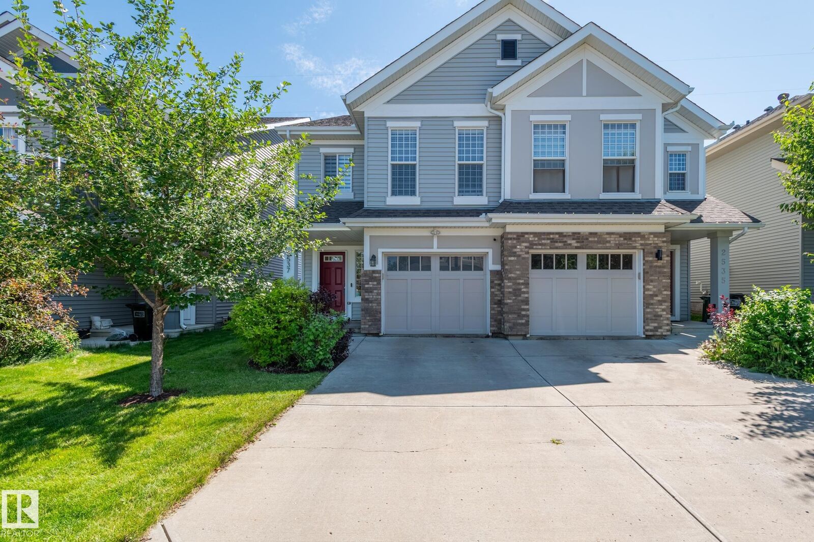 Property Photo:  2537 Coughlan Road SW  AB T6R 2X8 