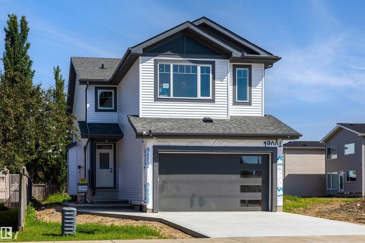 30 Elsinore Place NW — photo 1