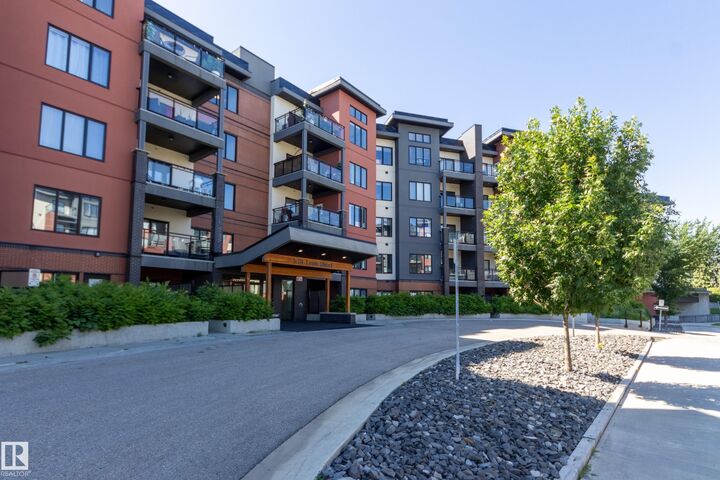 Property Photo: 5 St Louis Street 405 AB T8N 7T2