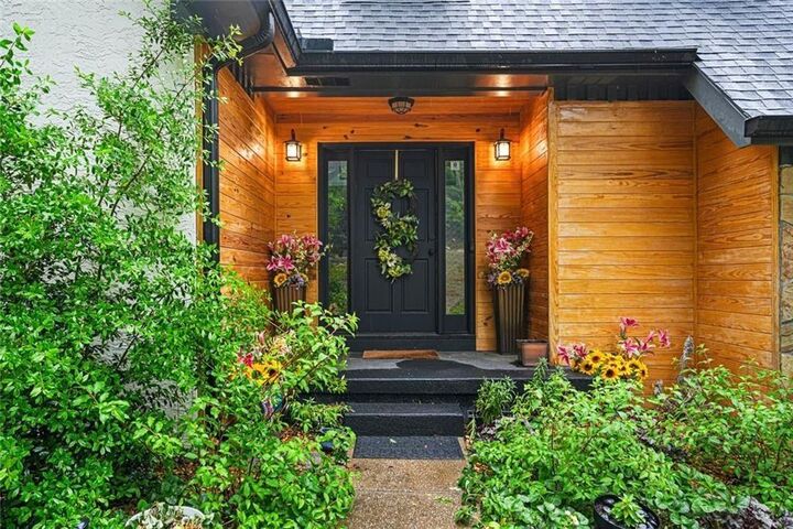 Property Photo:  1229 Park Place Drive  GA 30236 