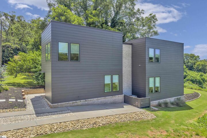 Property Photo:  302 Hilly Street  SC 29607 