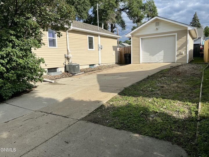 Property Photo: 1100 1st Street NE ND 58554