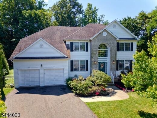 Property Photo: 6 McCune Ct NJ 07052