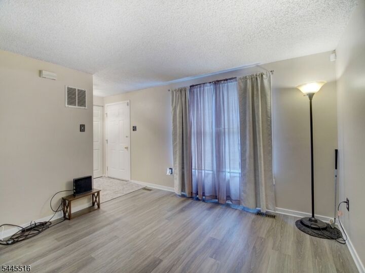 Property Photo: 71 Ridge St 3 NJ 07050