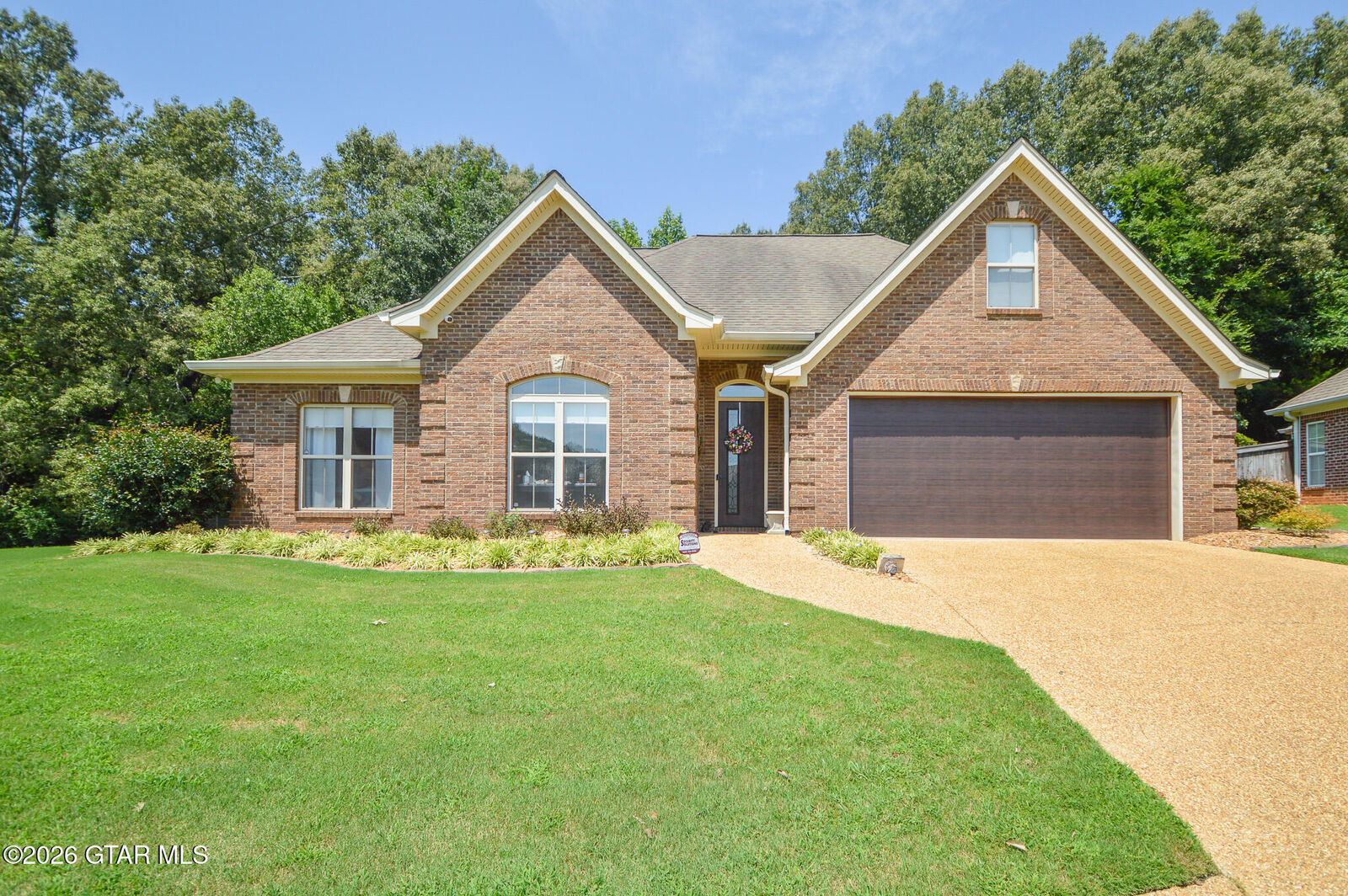 Property Photo: 106 Laurel West Cove MS 39759