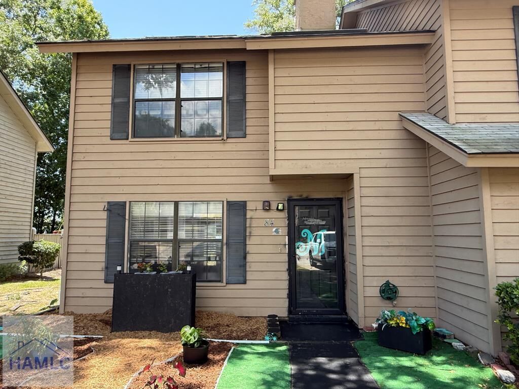 Property Photo: 84 Hidden Lake Court GA 31419