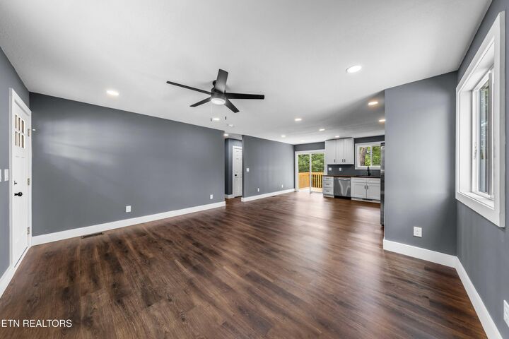 Property Photo:  382 Davenport Rd  TN 37766 