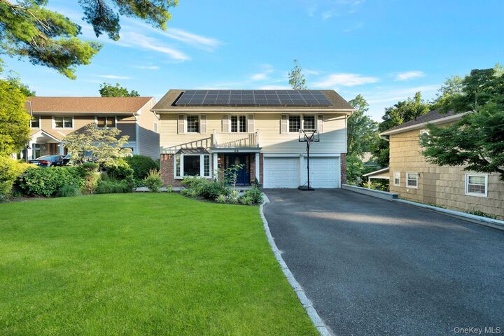 Property Photo: 36 Combes Drive NY 11030