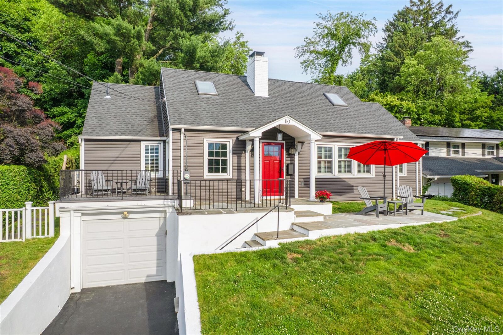 Property Photo:  110 Tappan Landing Road  NY 10591 