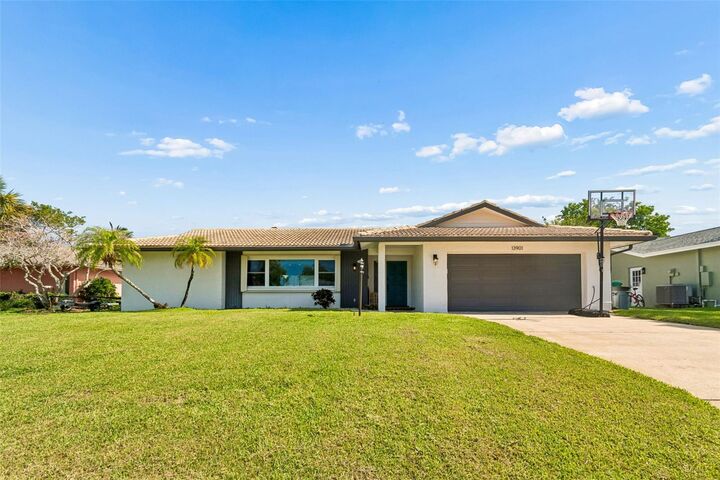 Property Photo: 13901 88th Terrace FL 33776