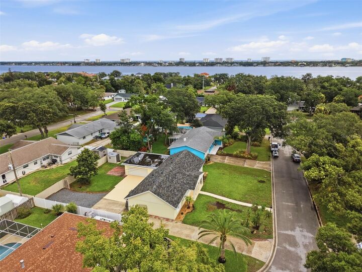 Property Photo: 59 Crestwood Circle FL 32174