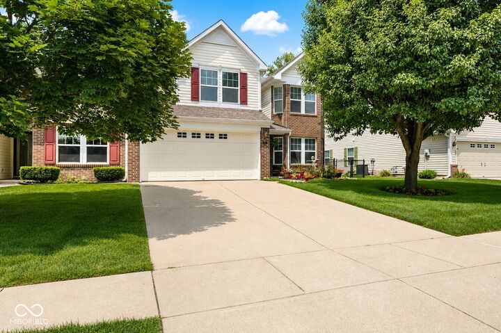 Property Photo: 1312 Summerhouse Drive IN 46217