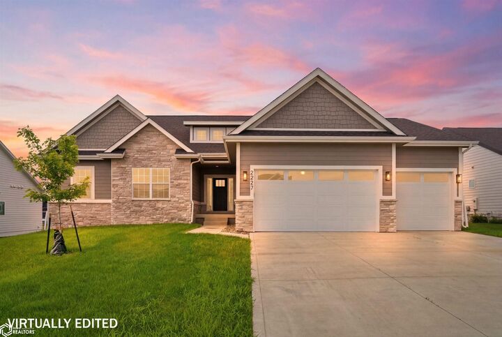 Property Photo: 2227 Green Leaf Circle IA 50211