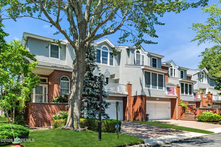 Property Photo:  57 Rivergate Way  NJ 07740 