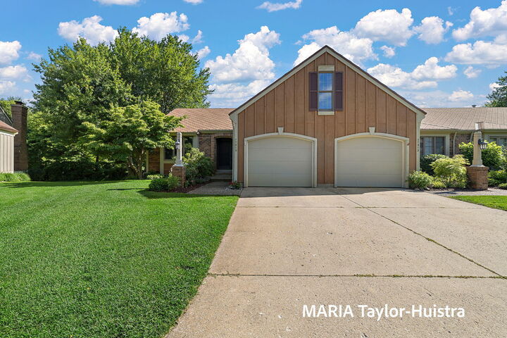 Property Photo:  17515 Meadow Wood Road  MI 49456 