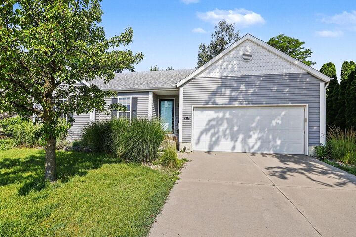 Property Photo: 416 Upton Drive MI 49085