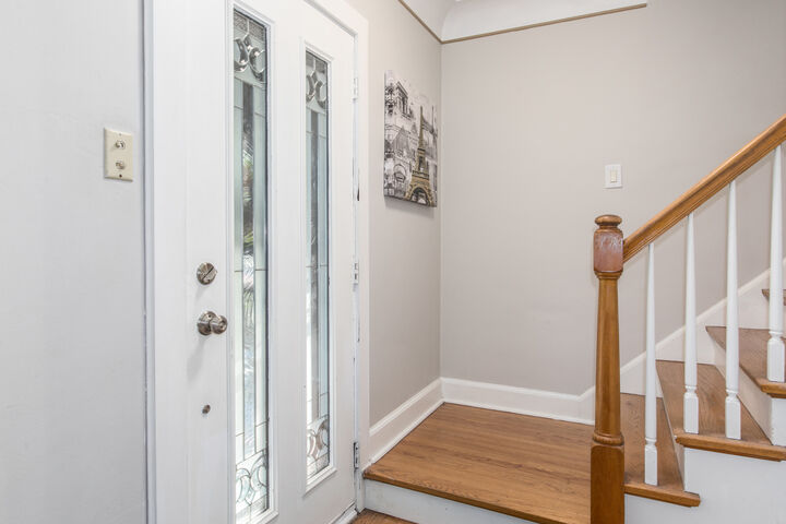 Property Photo: 3312 N New England Avenue IL 60634