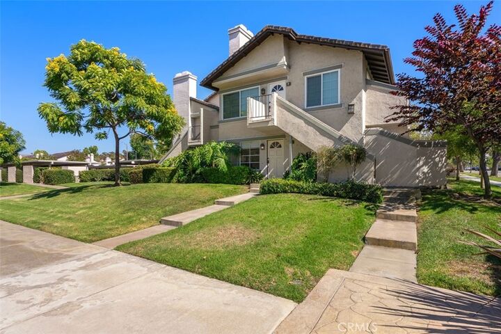 Property Photo:  34 Exeter  CA 92612 