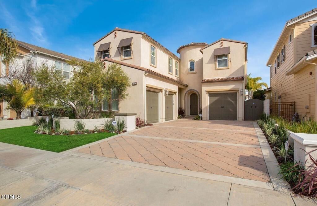 Property Photo: 1734 Aleutian Way CA 93035