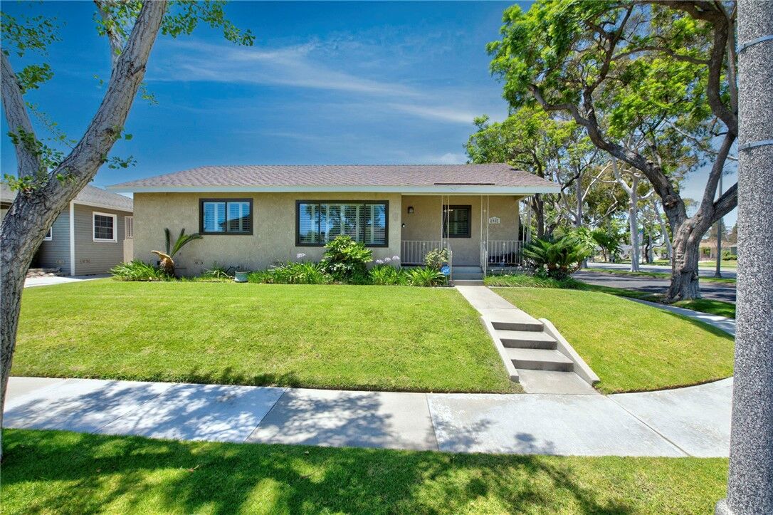 Property Photo:  4863 Ocana Avenue  CA 90713 