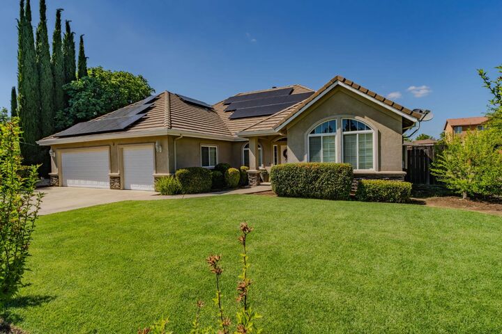 Property Photo:  151 Saint Andrews Road  CA 95252 