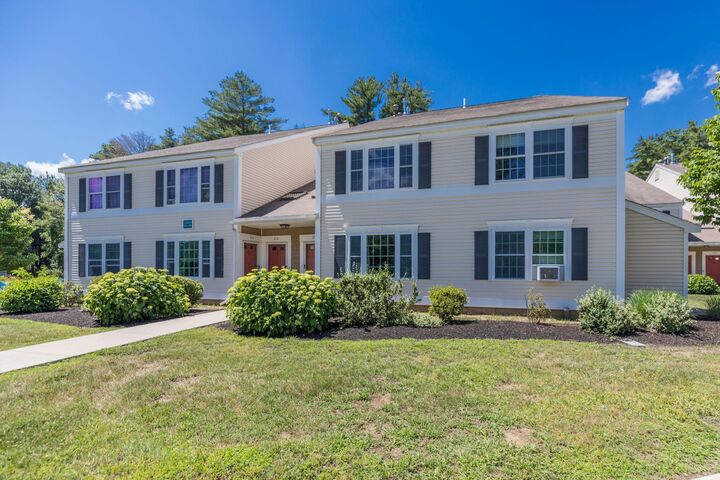 Property Photo:  214 Springbrook Circle  NH 03801 