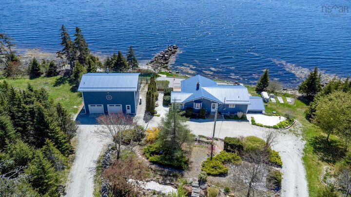 1904 Sandy Point Road — photo 1