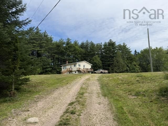 52 Silver Road — photo 1