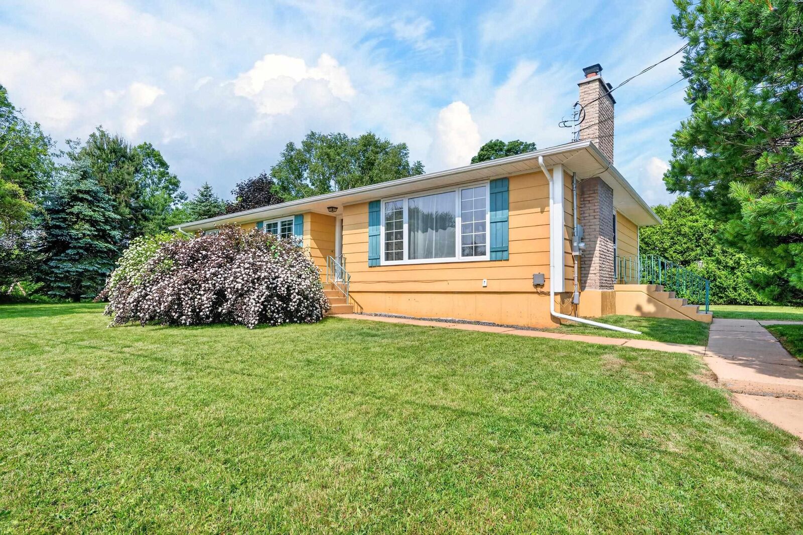 Property Photo: 70 Hillcrest Drive NS B1R 1V2