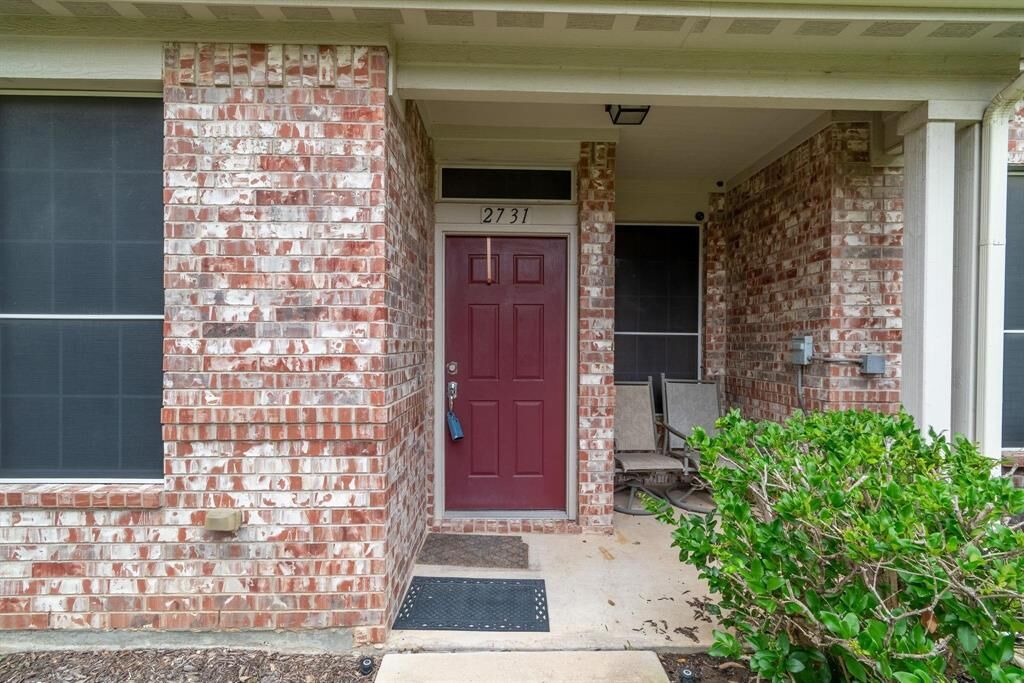 Property Photo:  2731 Olympic Park Drive  TX 75050 