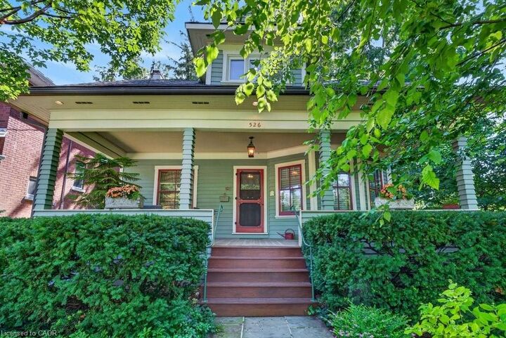 526 Burlington Avenue — photo 1